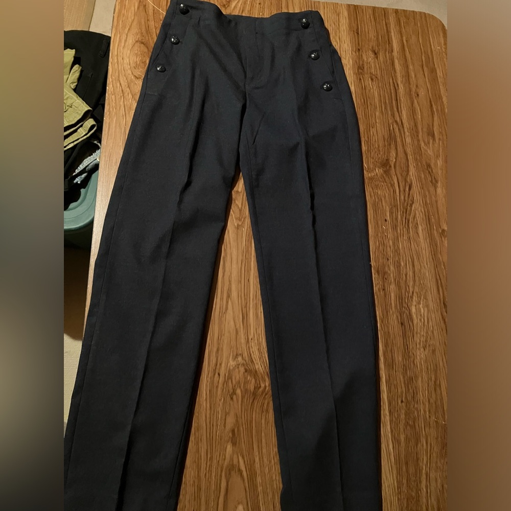 Banana republic “Ryan” navy trousers size 8